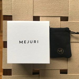 Mejuri - Small Hoop 14K Gold
